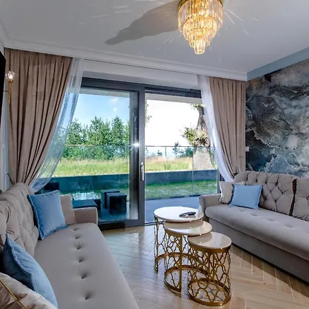 Hevenia 1 Apartment *